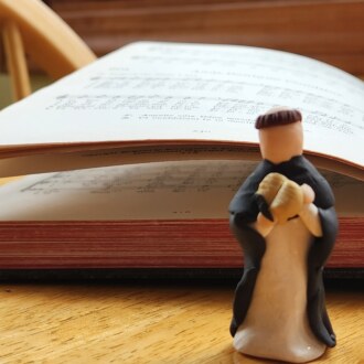 Mini St. Thomas Aquinas Figurine