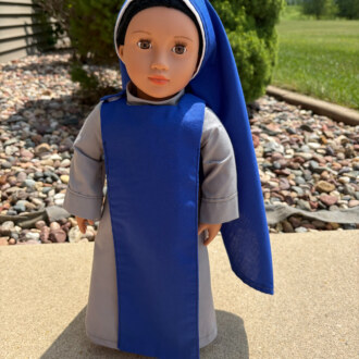 Servidoras 18" Doll Habit